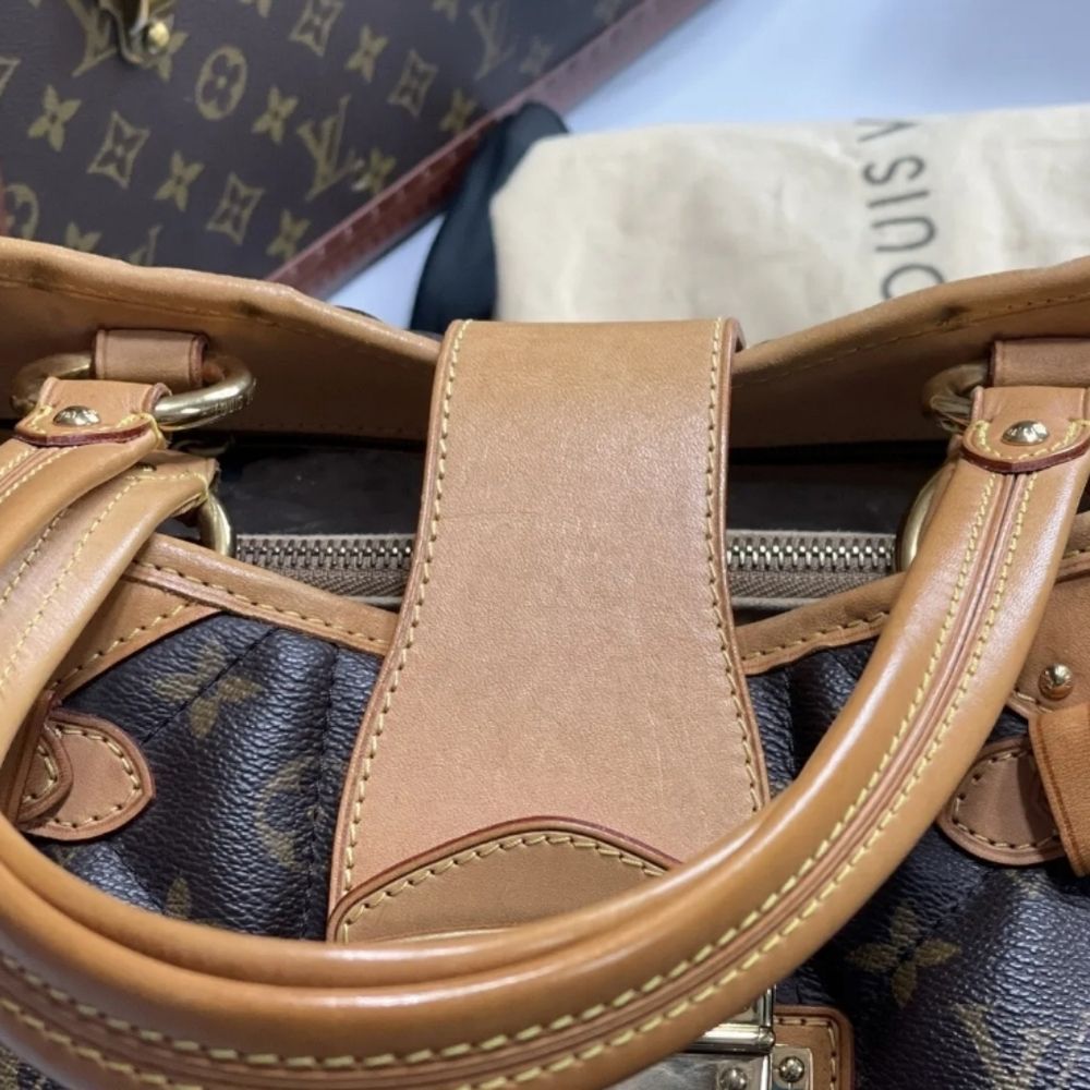 Louis Vuitton Monogram Etoile GM  (RARE) - Picture 5 of 16